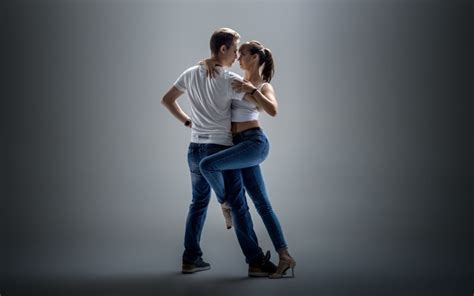 clases de kizomba madrid|Clases de kizomba en Madrid